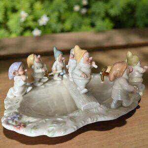 Lenox Disney Heigh - Ho Candy Dish Fine China Seven 7 Dwarfs in Snow White Movie
